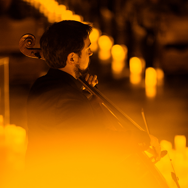 Candlelight Tributo a Joan Manuel Serrat