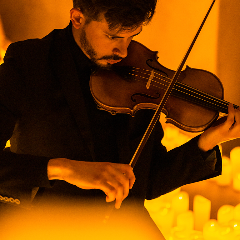 Candlelight Tributo a Joan Manuel Serrat